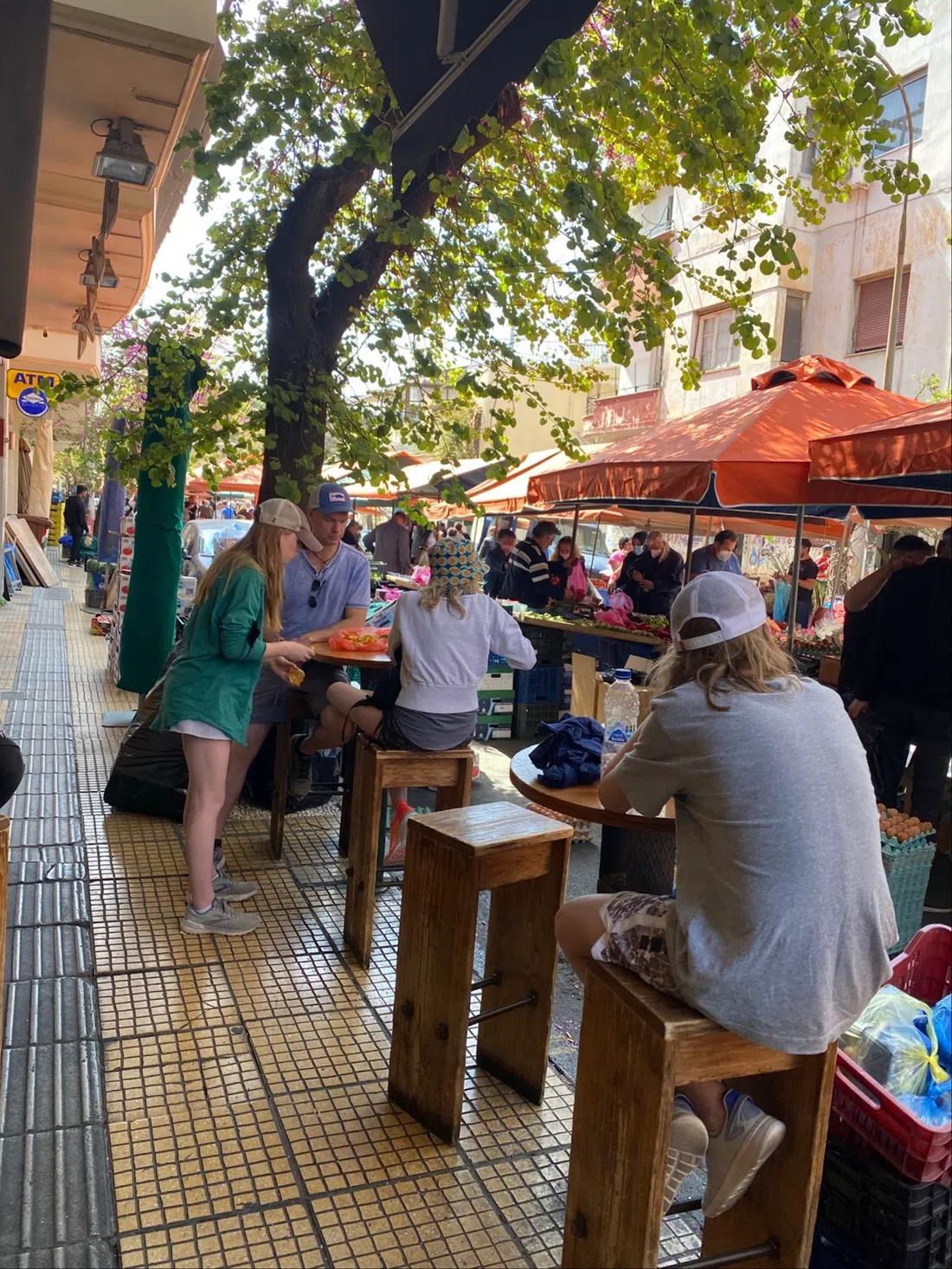 Elvis, Athens