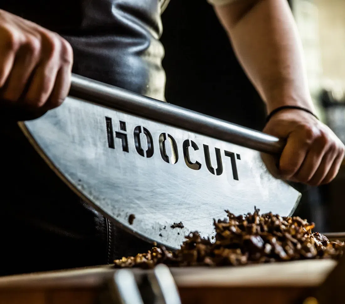 Hoocut, Athens