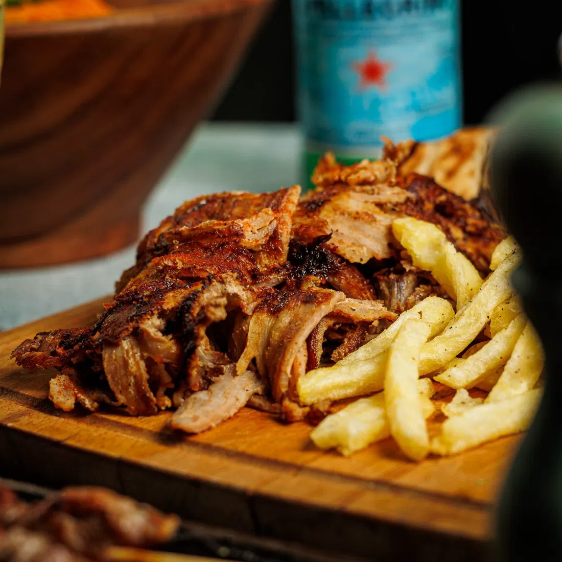 Meat n' Roses (Pangrati), Athens